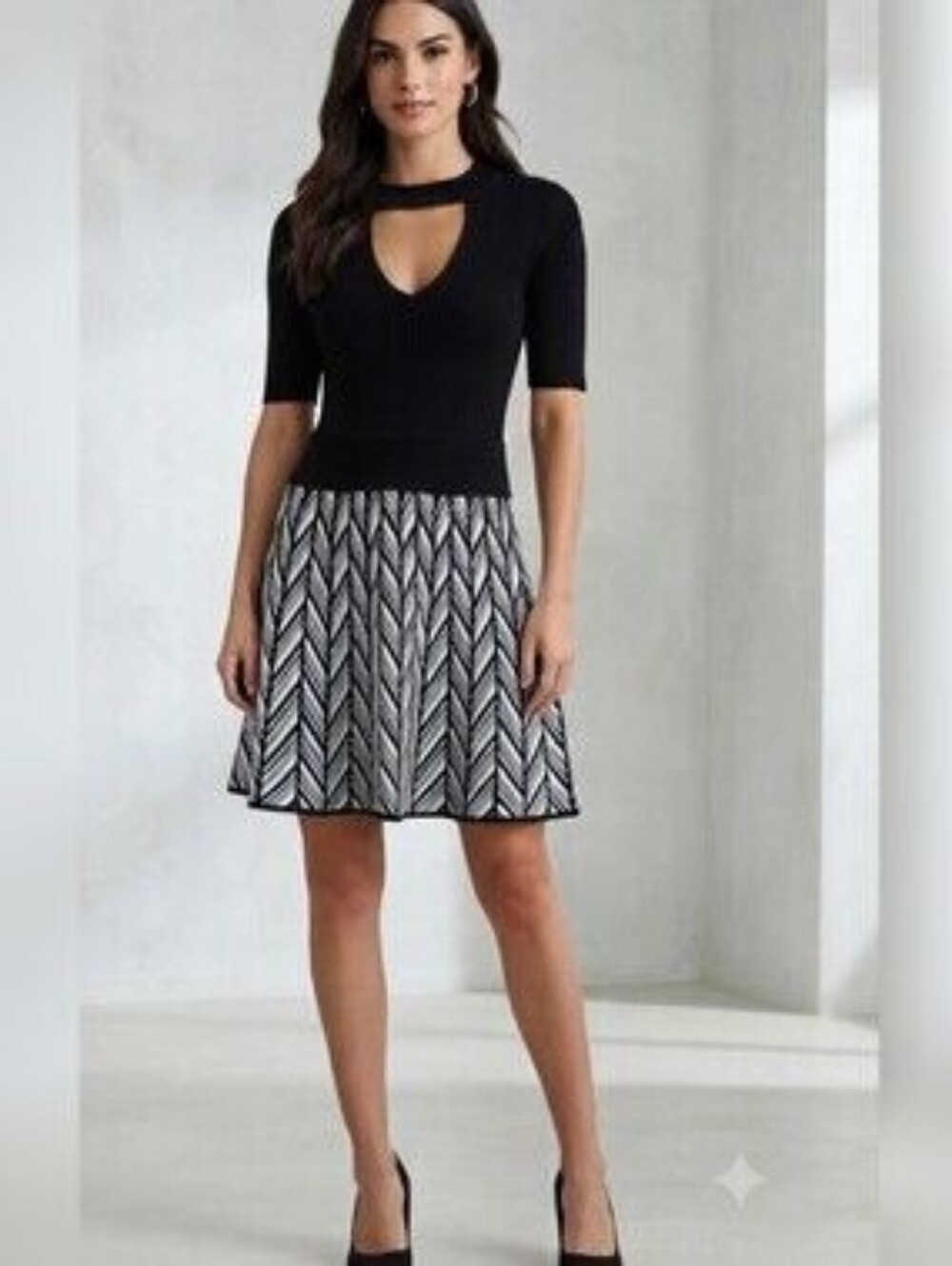 80s Candie's ribbed fitted bodice Knit Top w/ Black & White Chevron Skirt, Sz M
